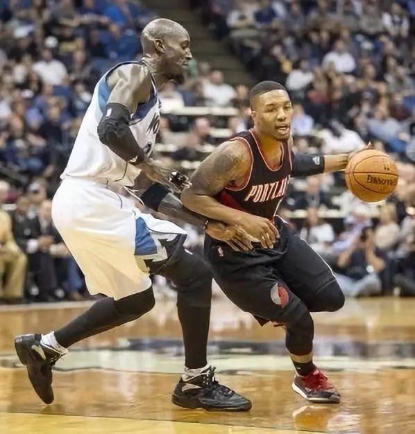 华体会官方在线欧篮联倒计时；明尼苏达森林狼今晚手感冰凉；细节引发关注；底气十足；训练强度明显提升的简单介绍